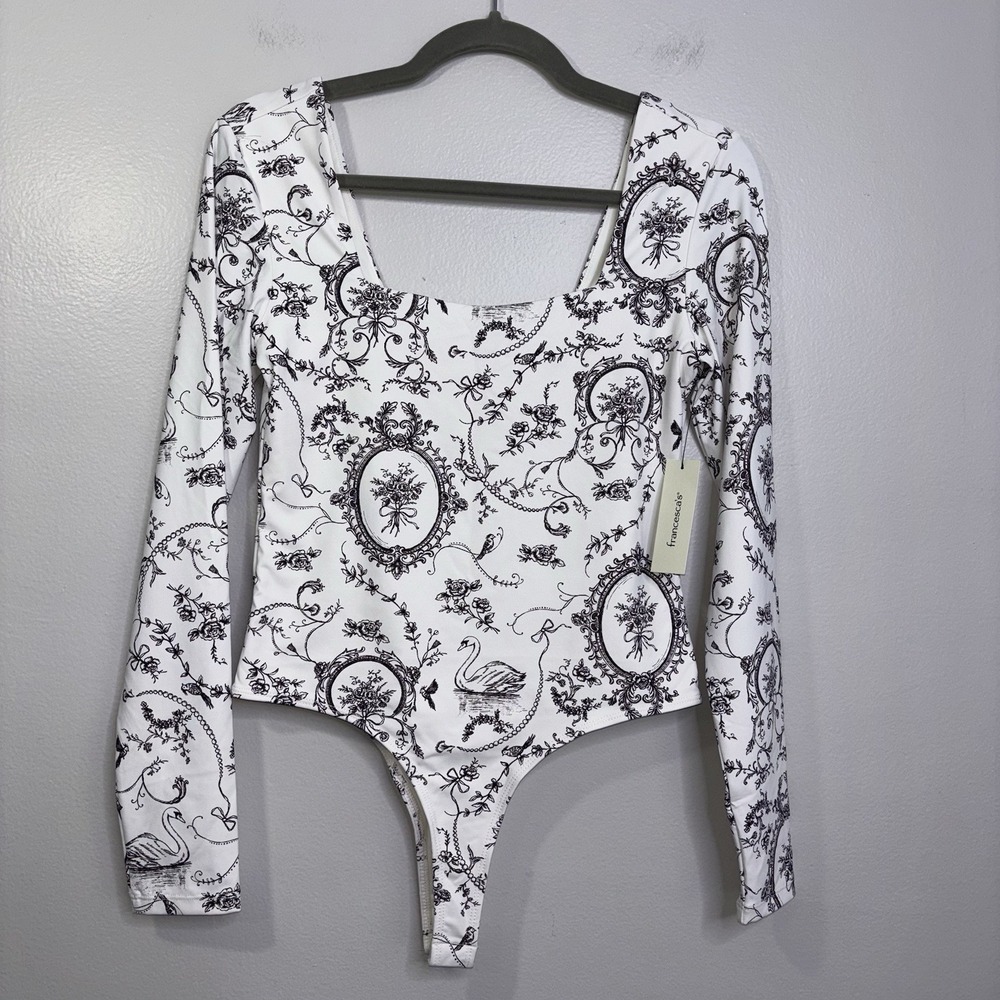 Francesca's Long Sleeve Toile Print Bodysuit Size Small Swans, Birds Floral NWT